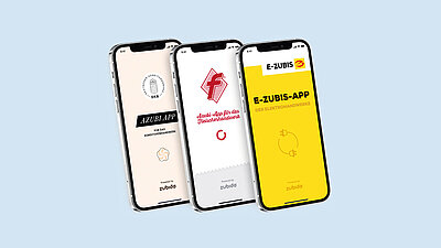 Drei Smartphone Screens mit dem Ladebildschirm der Kunden der digitalen Berichtsheft-App von Zubido 